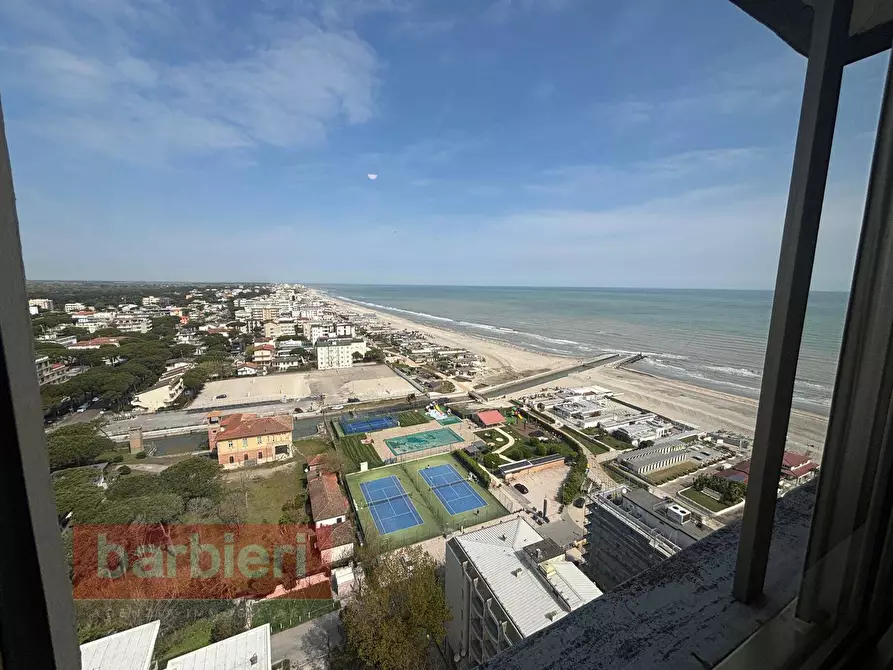 Immagine 13 di Appartamento in vendita  in VIALE FORLì a Cervia