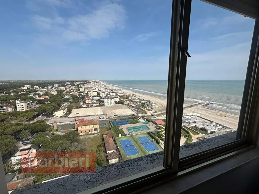 Immagine 12 di Appartamento in vendita  in VIALE FORLì a Cervia