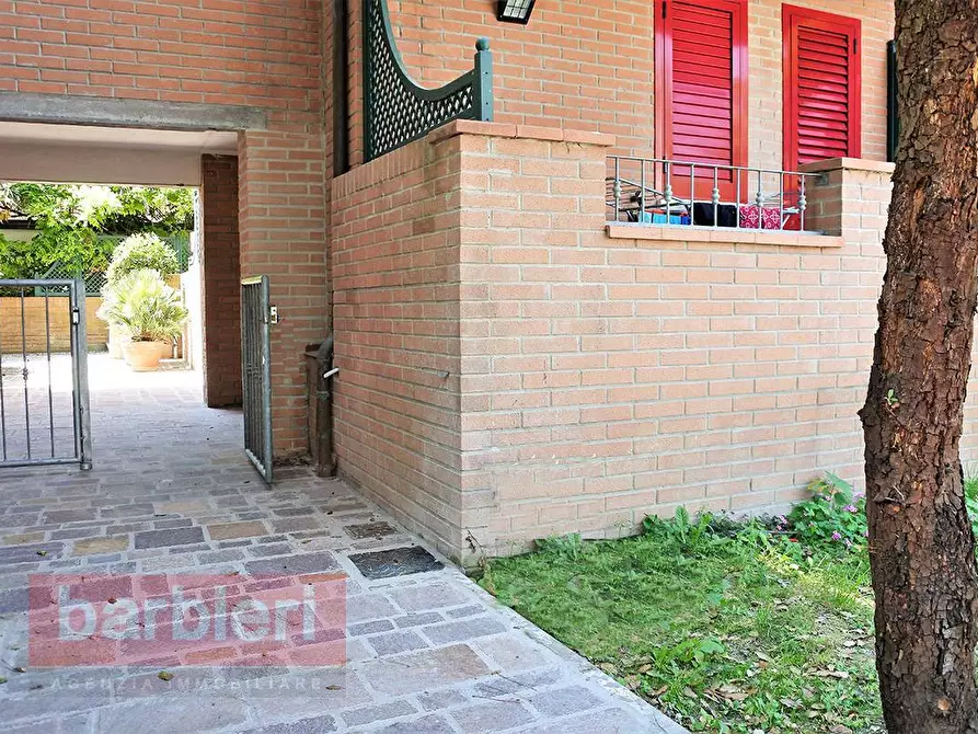Immagine 27 di Appartamento in vendita  in Viale Pignocchi 5 a Cervia