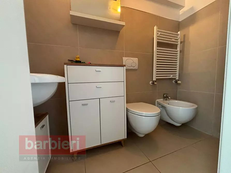 Immagine 10 di Appartamento in affitto  in via xi traversa 8 a Cervia