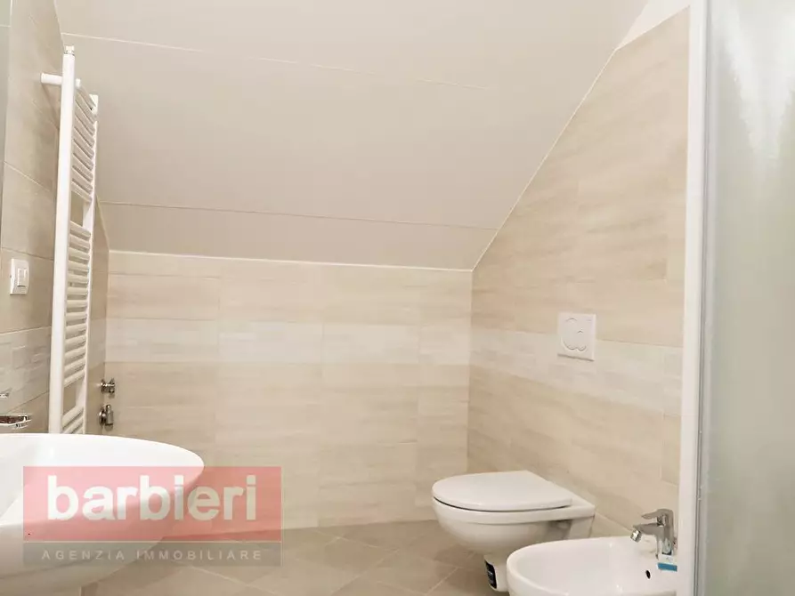 Immagine 31 di Appartamento in vendita  in VIA IV TRAVERSA a Cervia