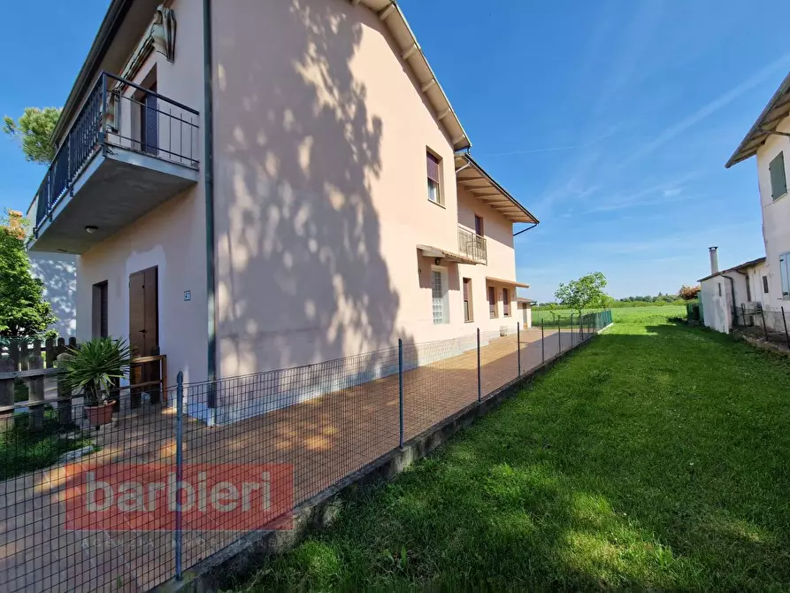 Immagine 1 di Casa semindipendente in vendita  in via Bandini Buti 47 a Ravenna