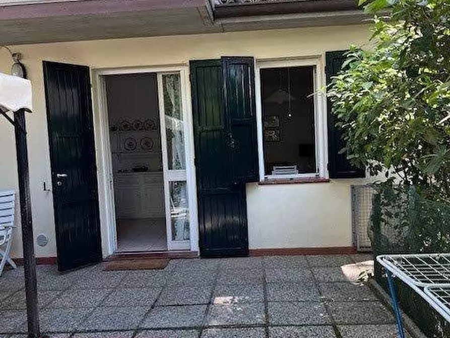 Immagine 2 di Villetta a schiera in vendita  in viale damiano chiesa 10 a Cervia