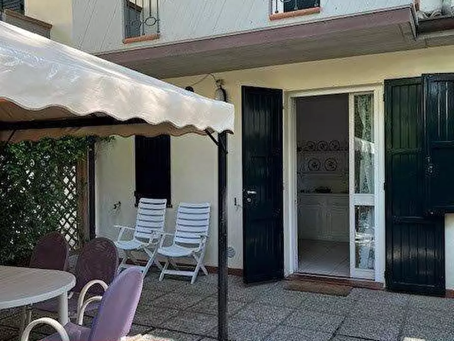 Immagine 3 di Villetta a schiera in vendita  in viale damiano chiesa 10 a Cervia