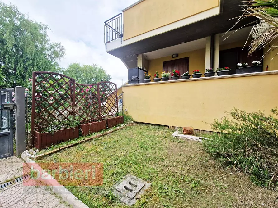Immagine 7 di Appartamento in vendita  in via Ragazzena 63 a Cervia