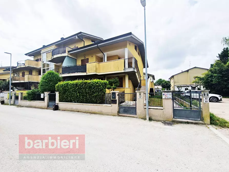 Immagine 25 di Appartamento in vendita  in via Ragazzena 63 a Cervia