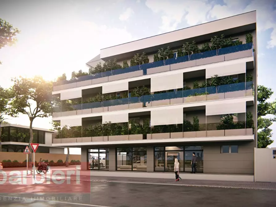 Immagine 9 di Appartamento in vendita  in Piazzale Napoli 1 a Cervia