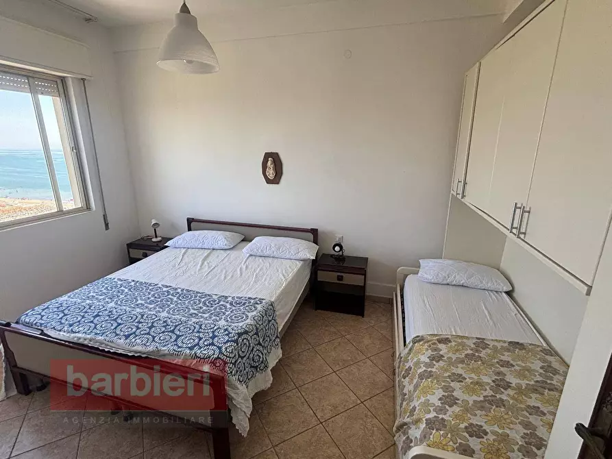 Immagine 11 di Appartamento in vendita  in VIALE FORLì a Cervia