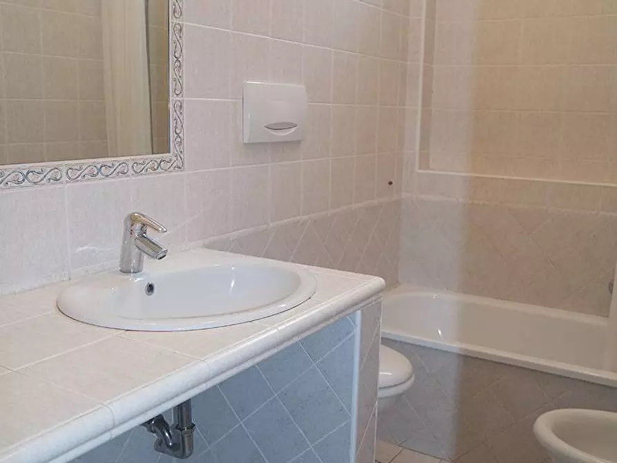 Immagine 29 di Villa in affitto  in viale Tiziano 21 a Cervia