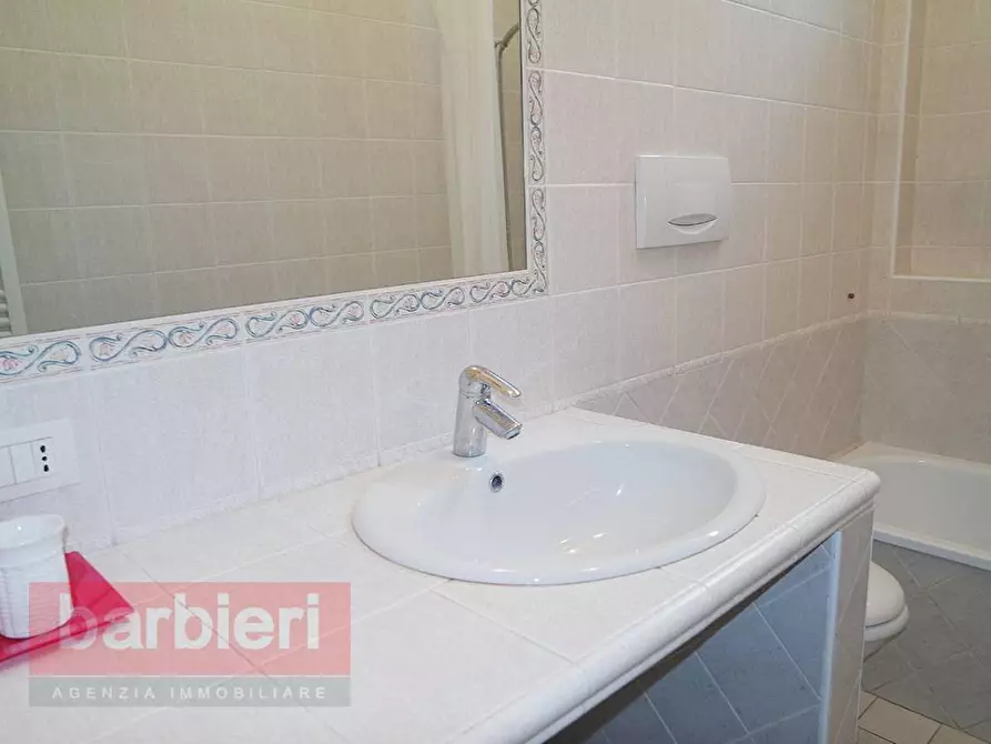 Immagine 30 di Villa in affitto  in viale Tiziano 21 a Cervia