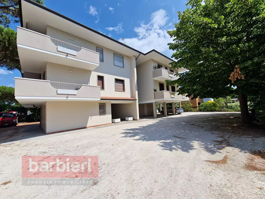Immagine 1 di Appartamento in vendita  in via caduti per la libertà 251 a Cervia