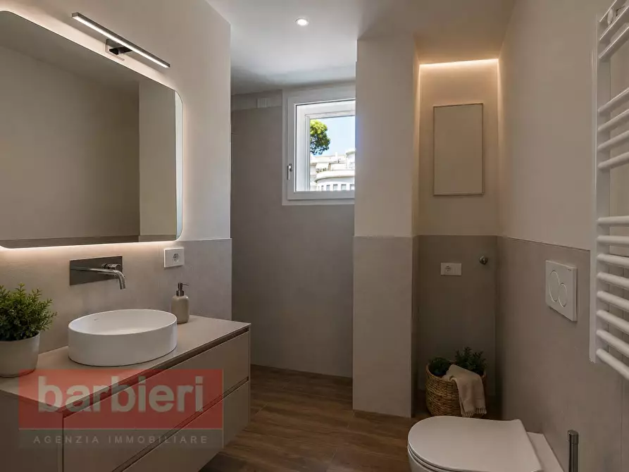 Immagine 14 di Appartamento in vendita  in Viale Matteottti 94 a Cervia