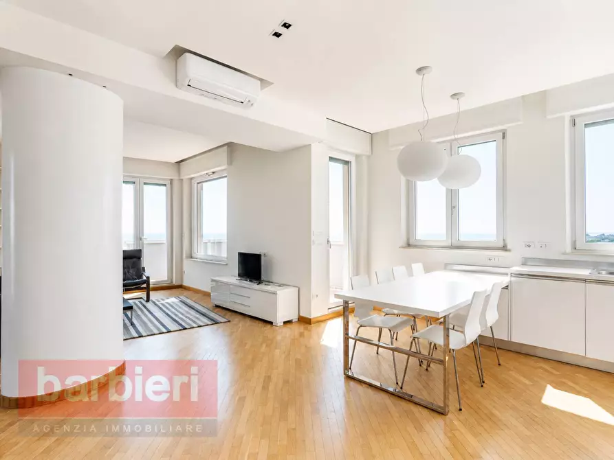 Immagine 2 di Appartamento in vendita  in VIALE VOLTURNO 33 a Cervia