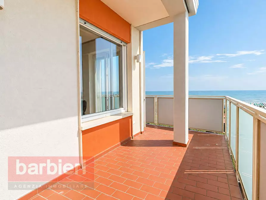 Immagine 8 di Appartamento in vendita  in VIALE VOLTURNO 33 a Cervia