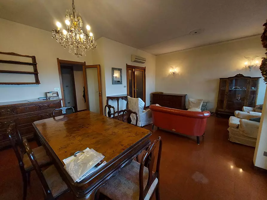 Immagine 41 di Attico in vendita  in Via Mario Poledrelli 1B a Ferrara