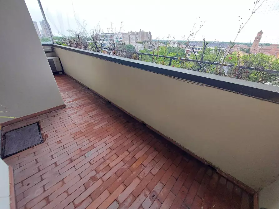 Immagine 42 di Attico in vendita  in Via Mario Poledrelli 1B a Ferrara