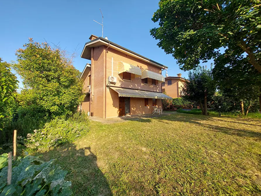 Immagine 41 di Casa indipendente in vendita  in Via Della Marasca a Ferrara