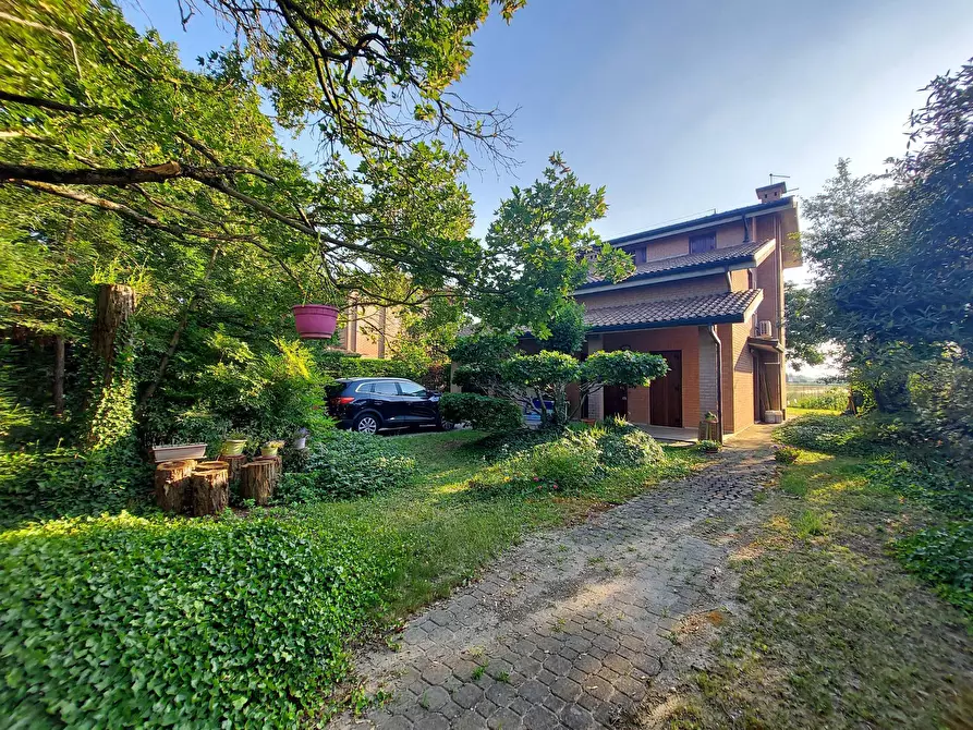 Immagine 43 di Casa indipendente in vendita  in Via Della Marasca a Ferrara