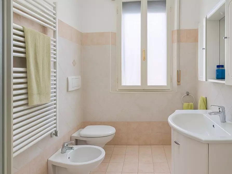 Immagine 18 di Appartamento in vendita  in Via Cesare Goretti 27 a Ferrara