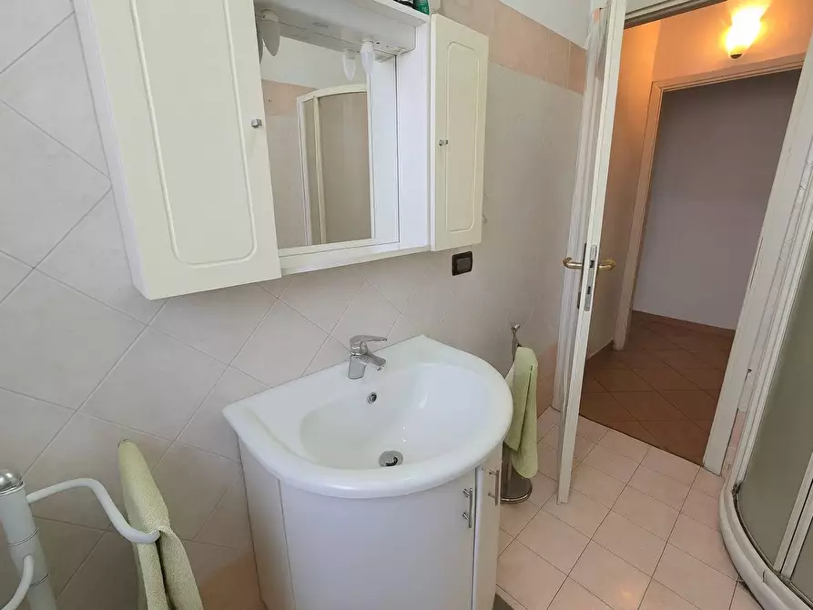 Immagine 16 di Appartamento in vendita  in Via Cesare Goretti 27 a Ferrara