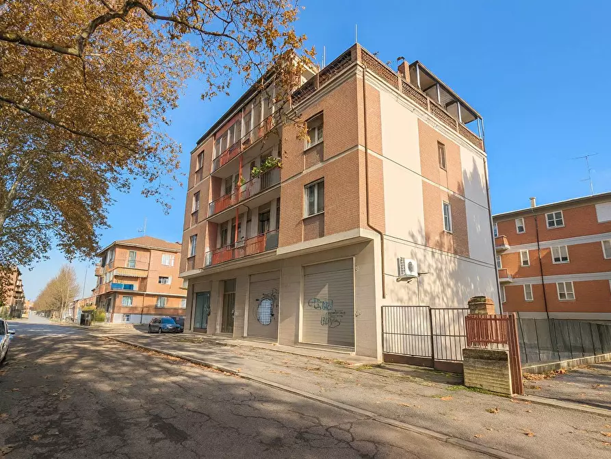Immagine 22 di Appartamento in vendita  in Via Martiri Del Lavoro a Ferrara