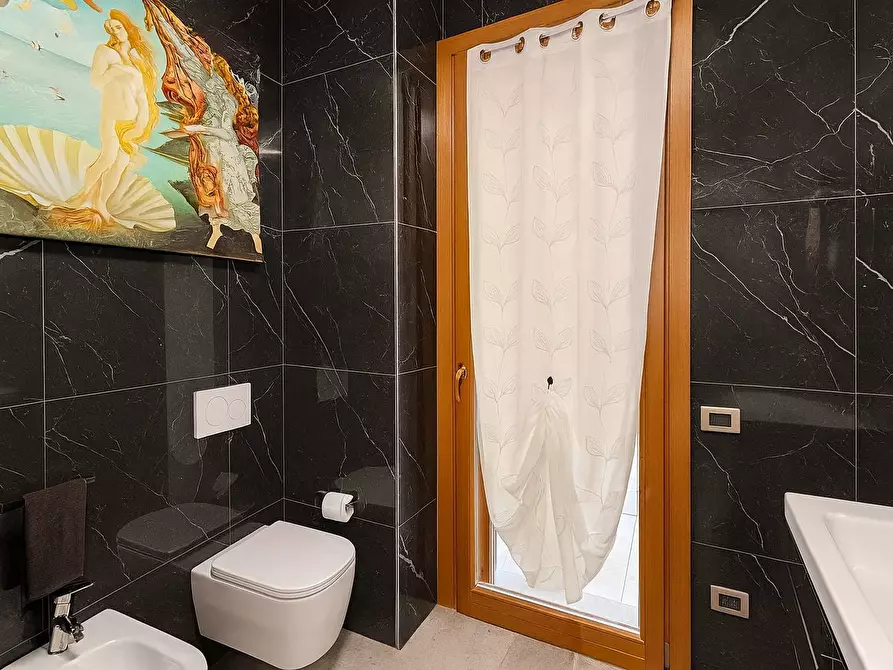 Immagine 23 di Villetta a schiera in vendita  in Via Antonio Lombardo a Ferrara