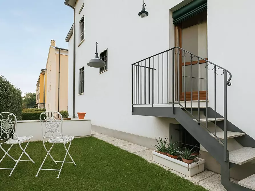 Immagine 2 di Appartamento in vendita  in Via Bologna a Ferrara