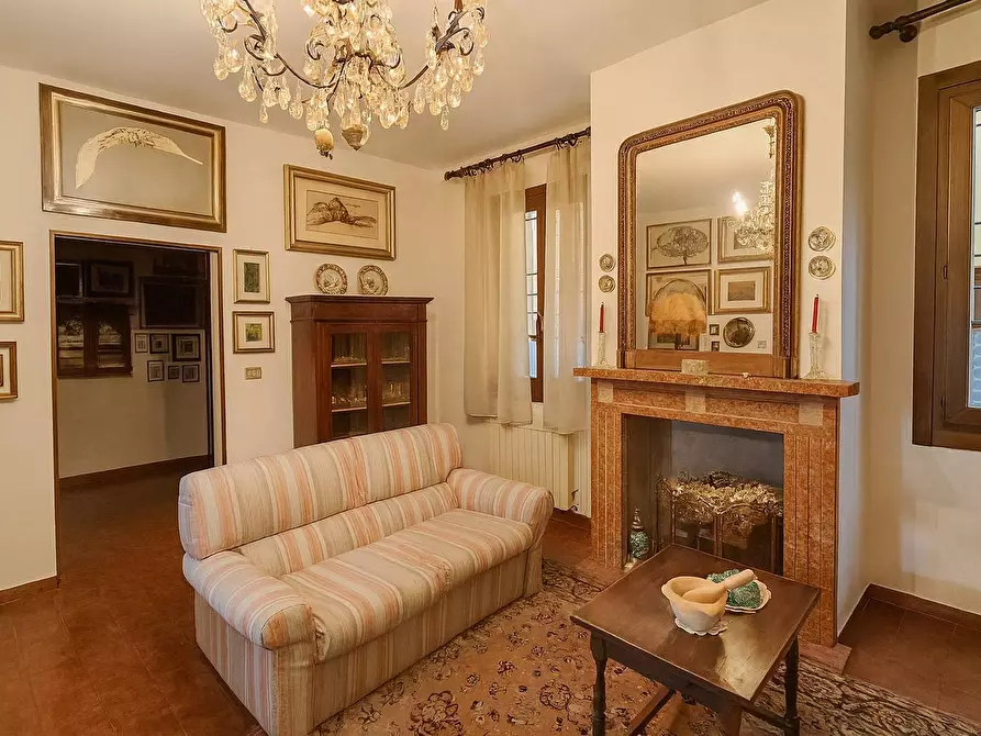 Immagine 1 di Casa indipendente in vendita  in Via Croce Bianca a Ferrara