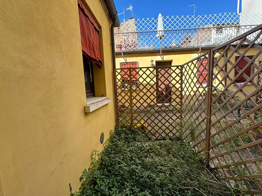 Immagine 7 di Appartamento in affitto  in Via Muzzina a Ferrara