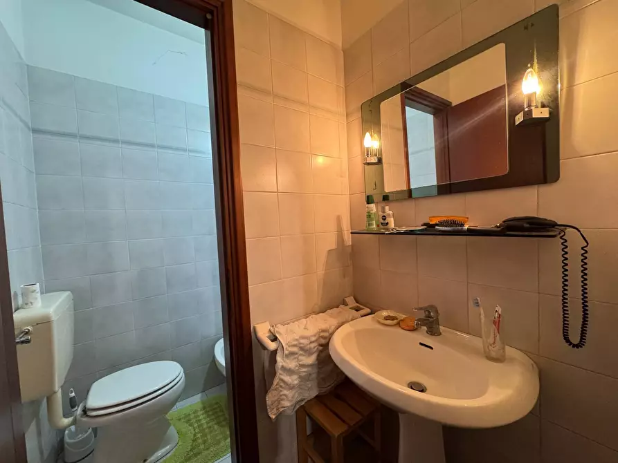 Immagine 10 di Appartamento in vendita  in Via Della Foglia a Ferrara