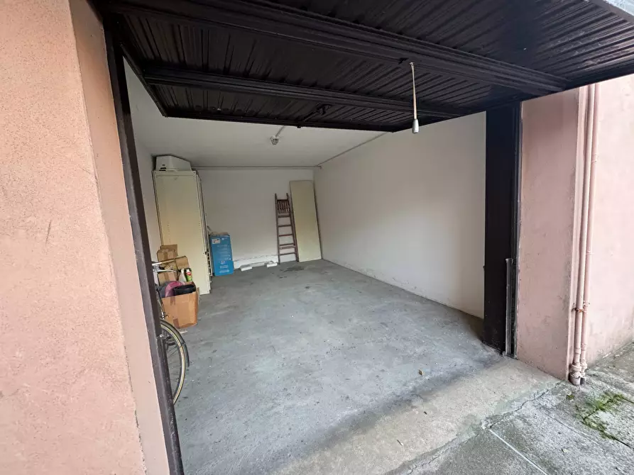 Immagine 14 di Appartamento in vendita  in Via Della Foglia a Ferrara