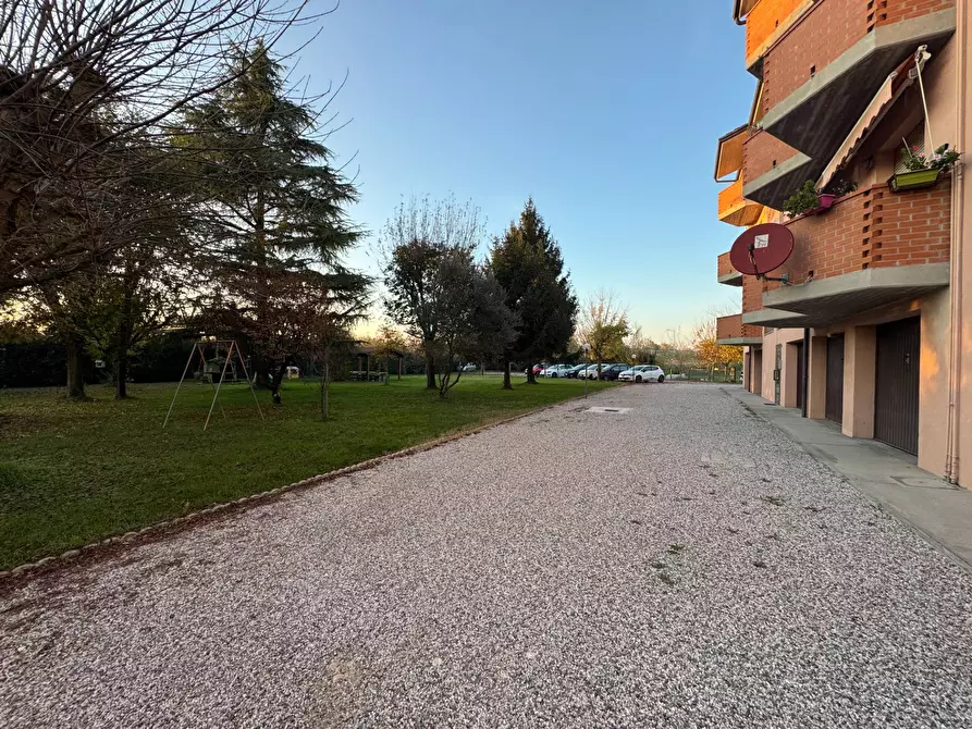 Immagine 16 di Appartamento in vendita  in Via Della Foglia a Ferrara