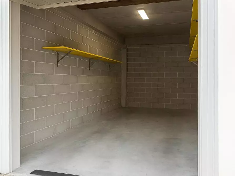 Immagine 29 di Appartamento in vendita  in Via Navigazione a Ferrara