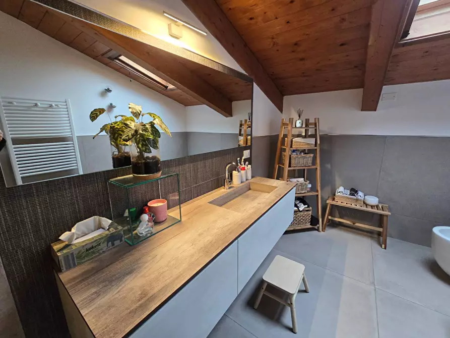 Immagine 14 di Appartamento in vendita  in Via Navigazione a Ferrara