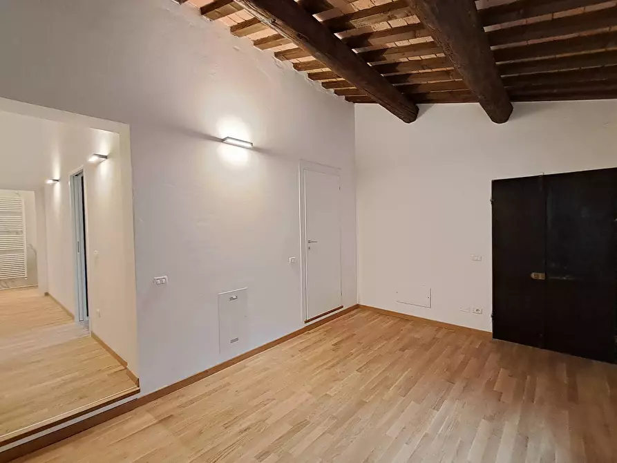 Immagine 25 di Appartamento in affitto  in Via Contrari a Ferrara
