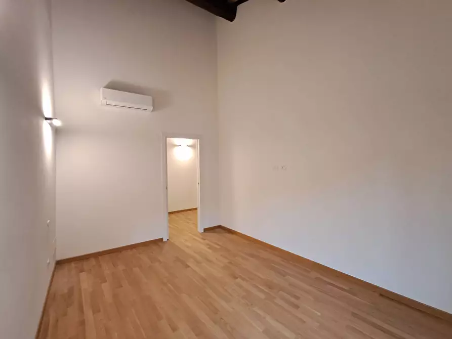 Immagine 19 di Appartamento in affitto  in Via Contrari a Ferrara