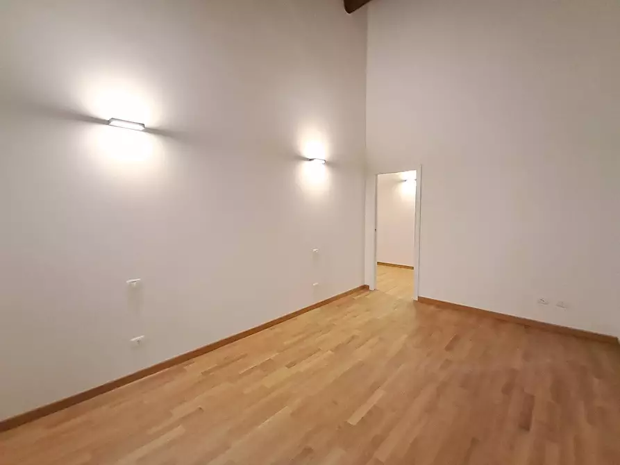 Immagine 13 di Appartamento in affitto  in Via Contrari a Ferrara