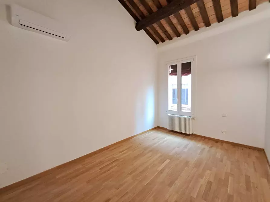 Immagine 12 di Appartamento in affitto  in Via Contrari a Ferrara