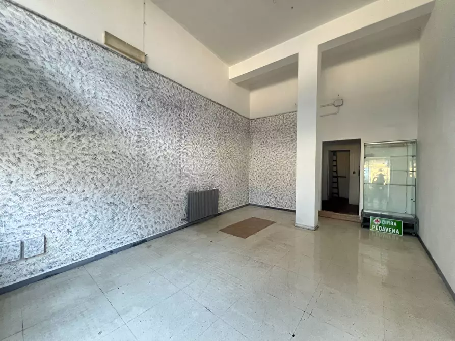 Immagine 4 di Attività commerciale in vendita  in Via Ortigara a Ferrara