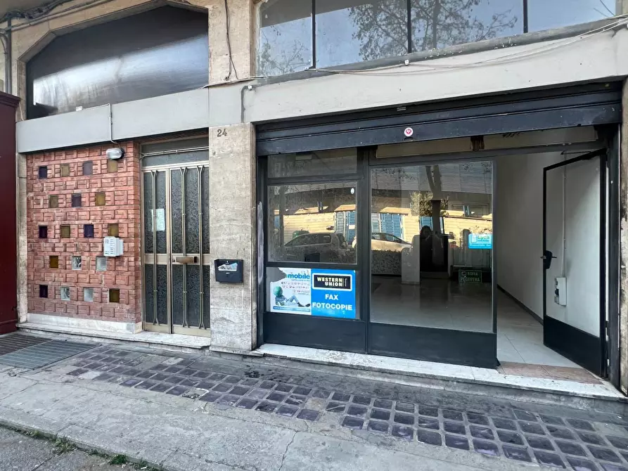 Immagine 22 di Attività commerciale in vendita  in Via Ortigara a Ferrara