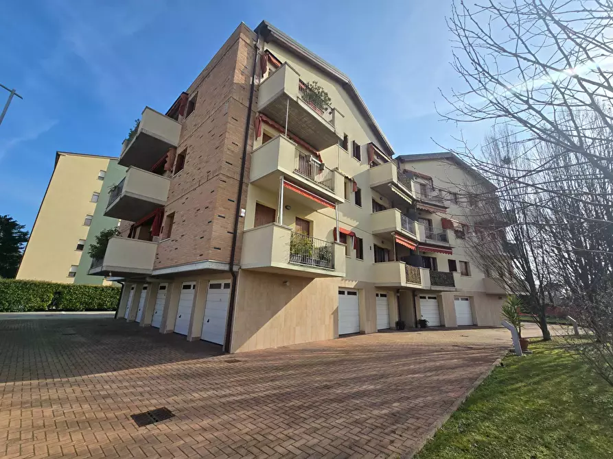 Immagine 24 di Appartamento in affitto  in Via Viola Liuzzo a Ferrara