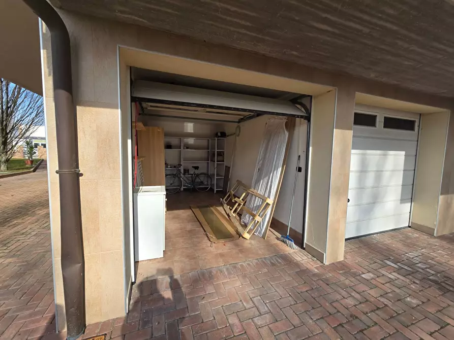 Immagine 25 di Appartamento in affitto  in Via Viola Liuzzo a Ferrara