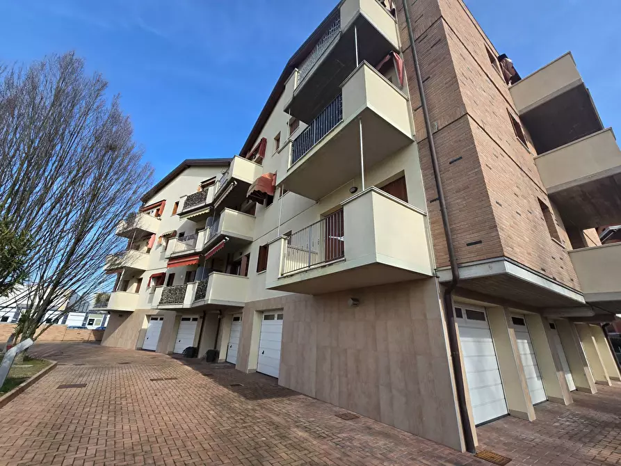 Immagine 26 di Appartamento in affitto  in Via Viola Liuzzo a Ferrara