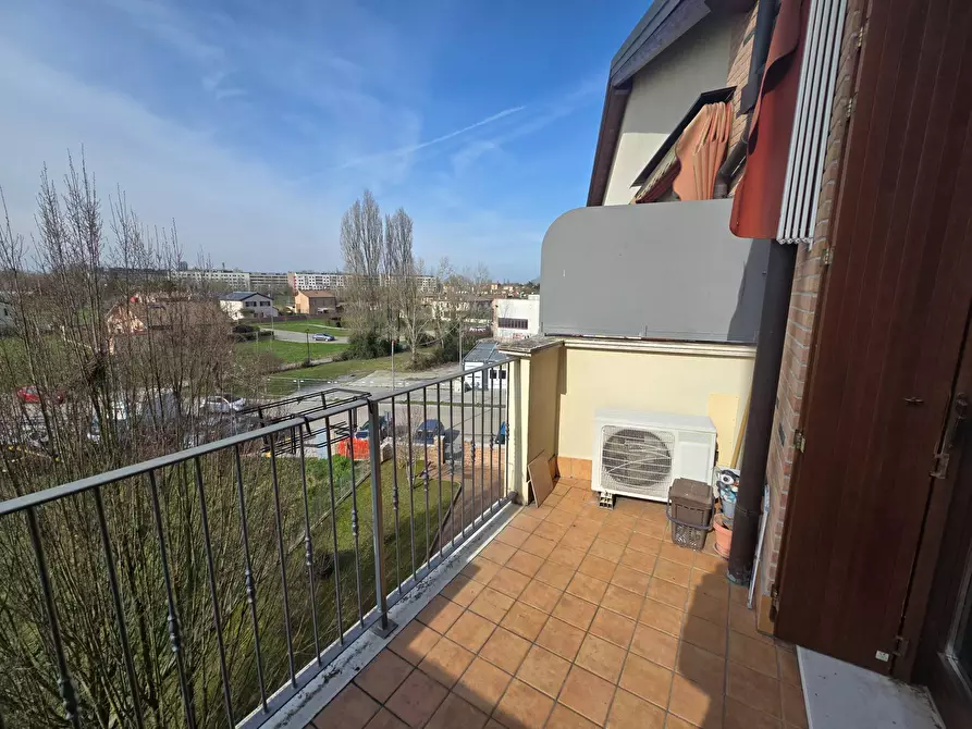 Immagine 5 di Appartamento in affitto  in Via Viola Liuzzo a Ferrara