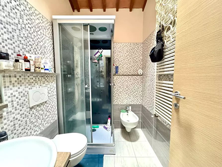 Immagine 13 di Appartamento in vendita  in Via Della Ghiara a Ferrara