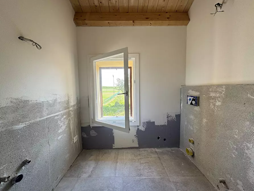 Immagine 13 di Casa semindipendente in vendita  in Via Carlo Martelli 40 a Ferrara