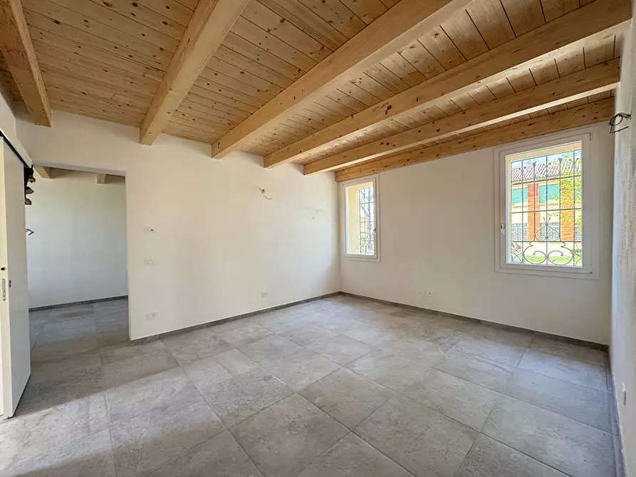 Immagine 27 di Casa semindipendente in vendita  in Via Carlo Martelli 40 a Ferrara