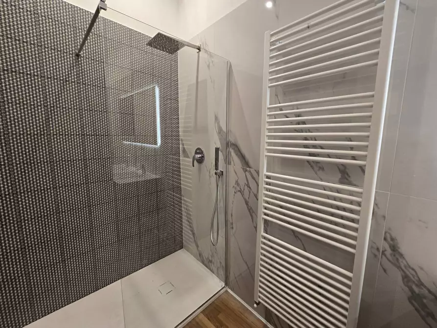 Immagine 17 di Appartamento in affitto  in Via Contrari a Ferrara