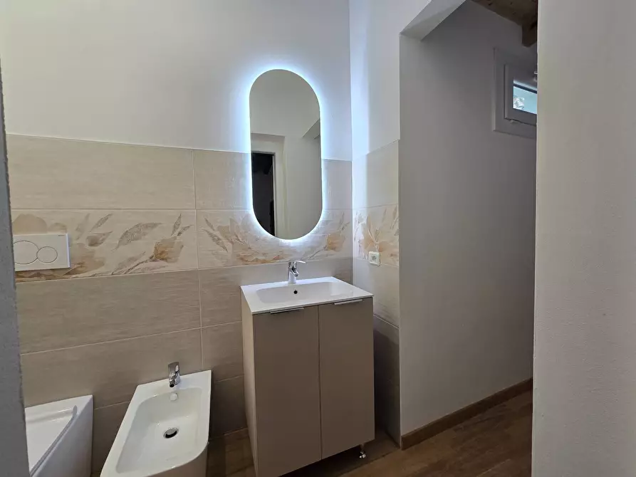 Immagine 10 di Appartamento in affitto  in Via Contrari a Ferrara