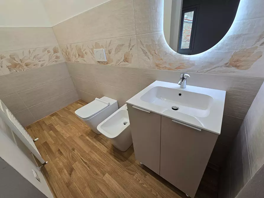 Immagine 11 di Appartamento in affitto  in Via Contrari a Ferrara